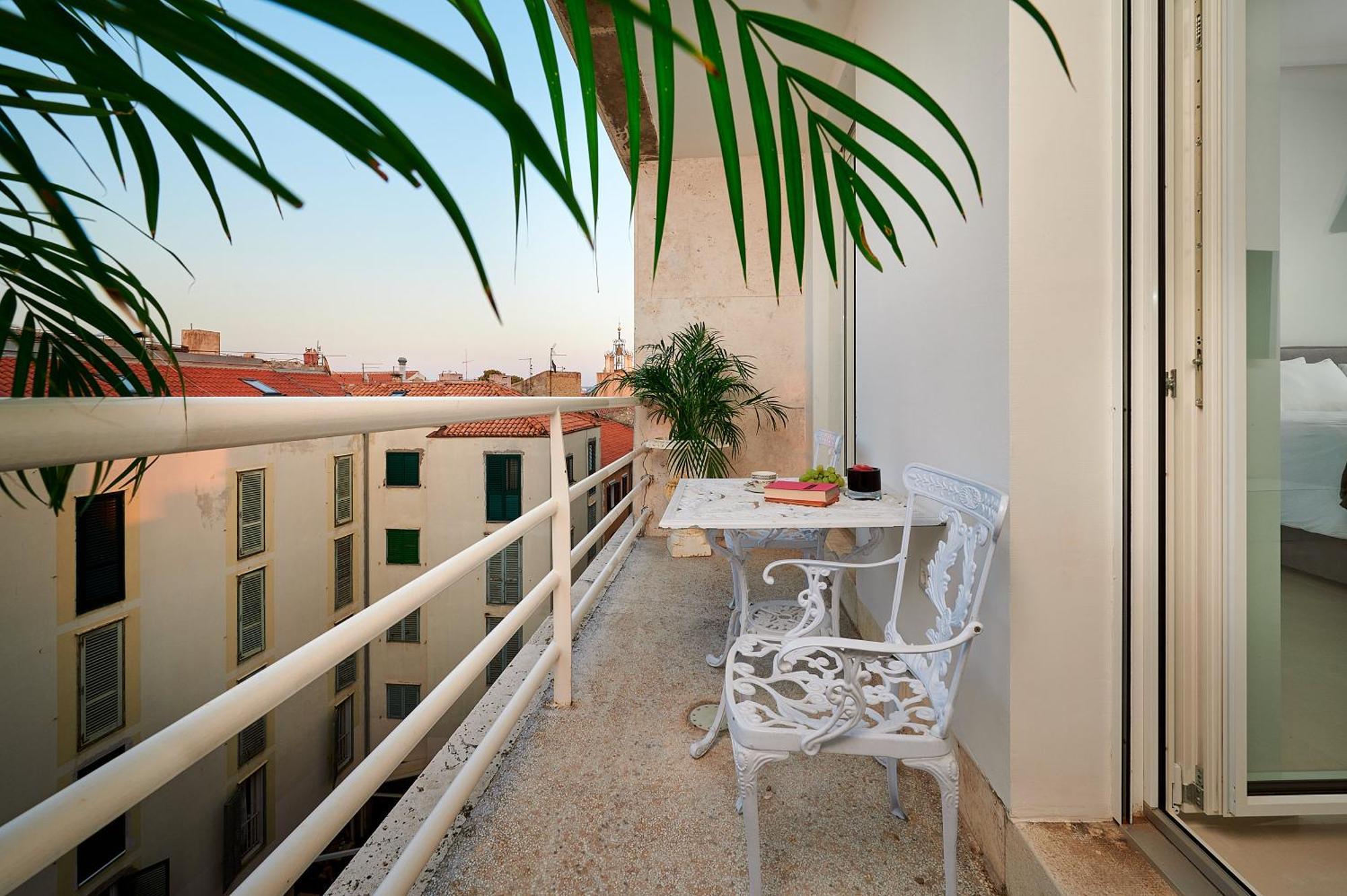 The Central Pearl Apartment زادار المظهر الخارجي الصورة