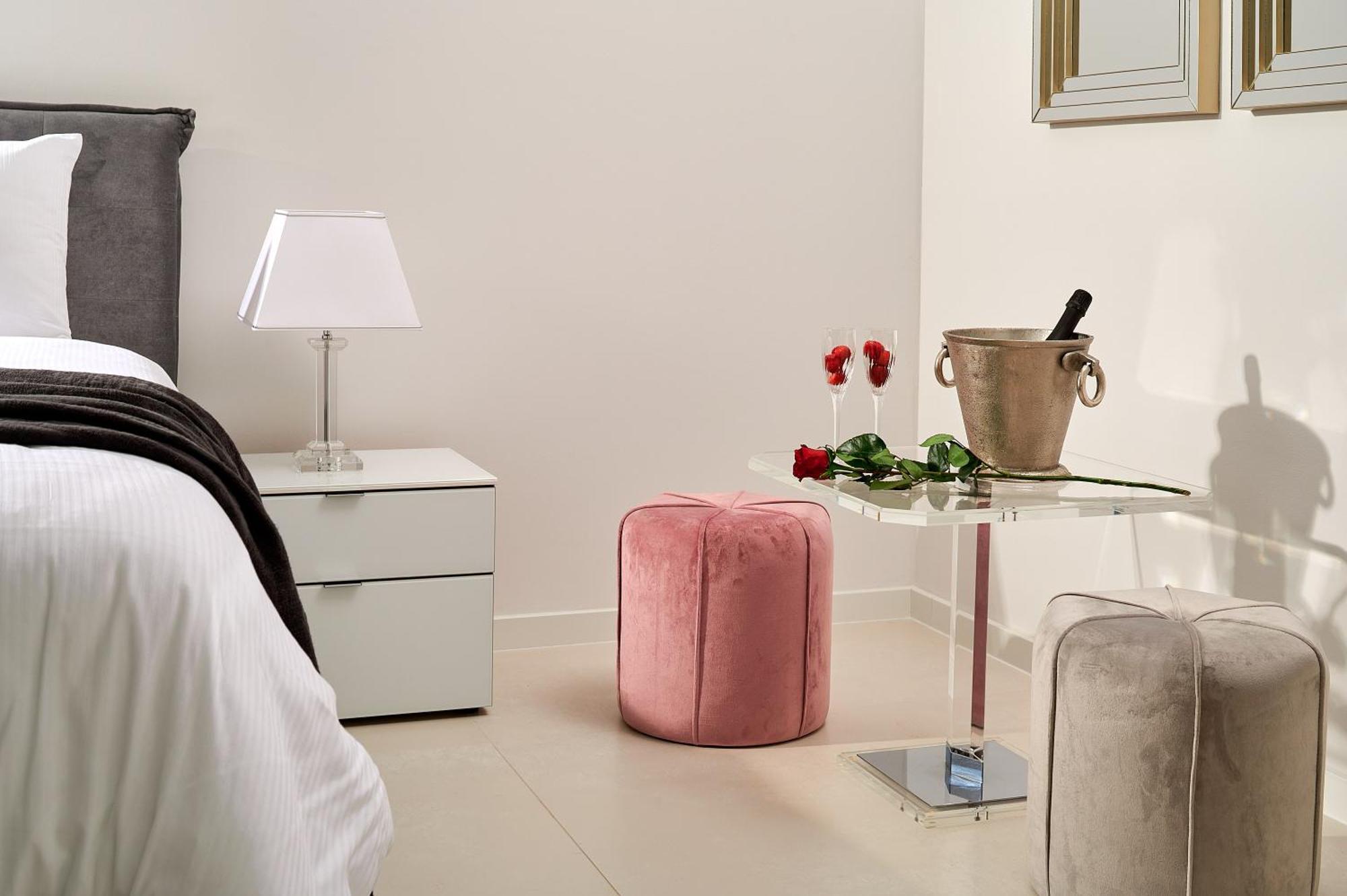 The Central Pearl Apartment زادار المظهر الخارجي الصورة